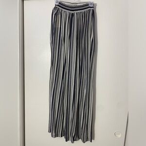 Jones & Co Size 10 90s Flowy Striped Ladies Pants